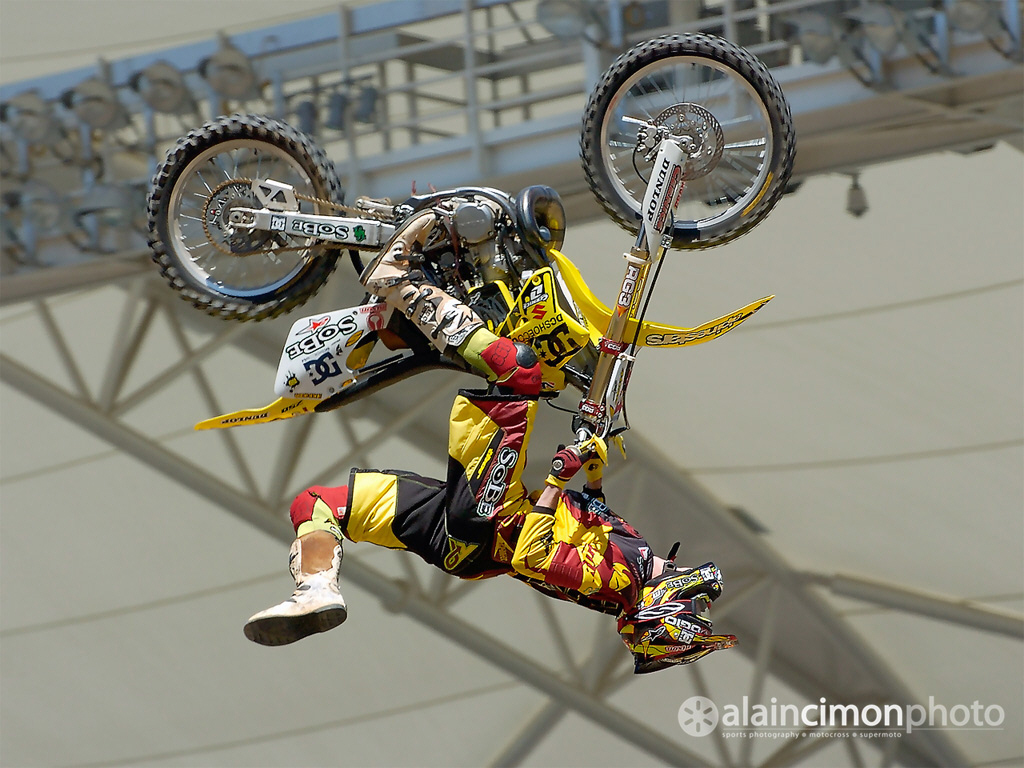 Freestail MOTOCROSS.jpg